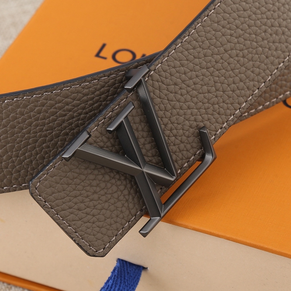 激安ルイヴィトンベルト背面デザイン